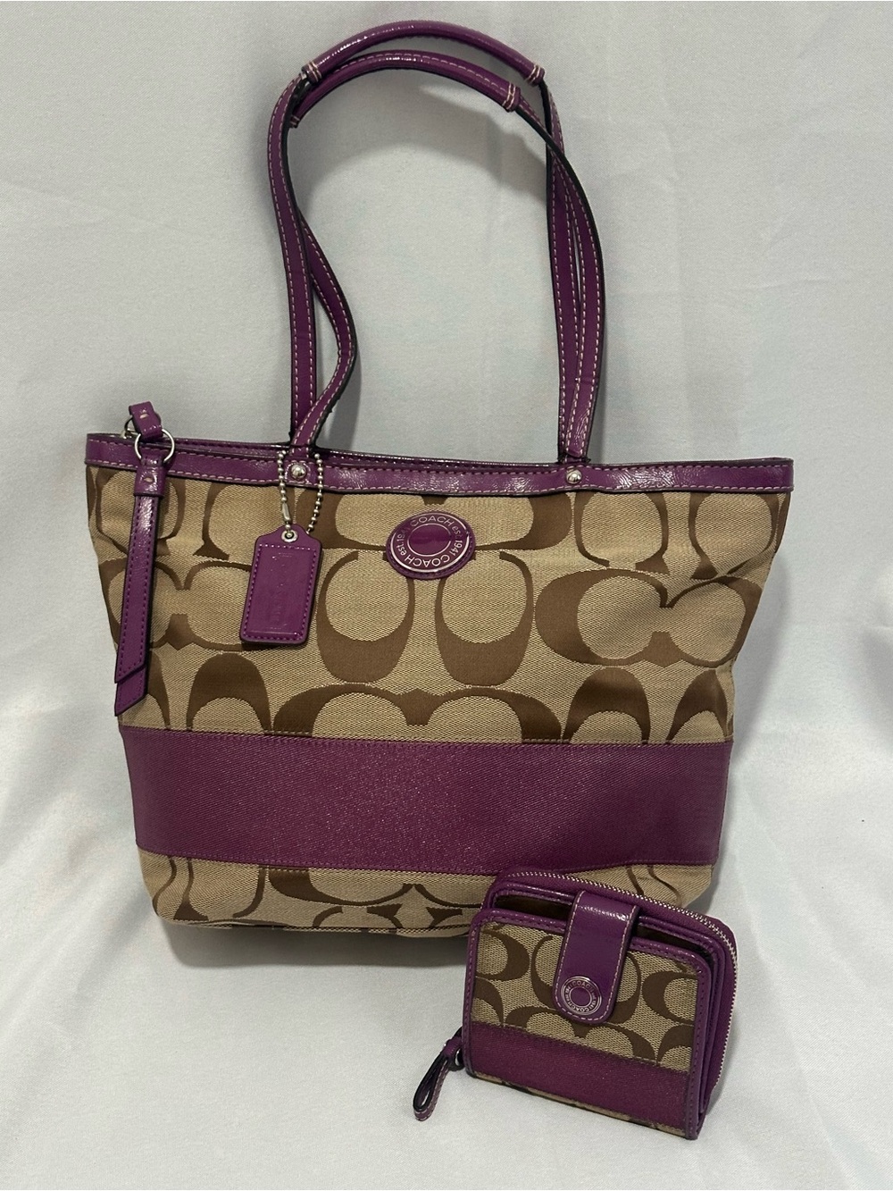 Coach Signature Stripe SIS Tote Khaki and Purple F19046 Matching Wallet - Picture 6 of 10